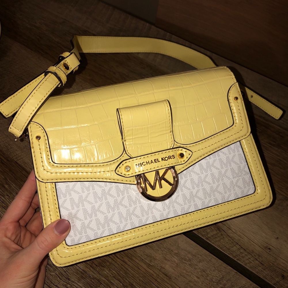 NWOT Michael KORS shoulder Bag